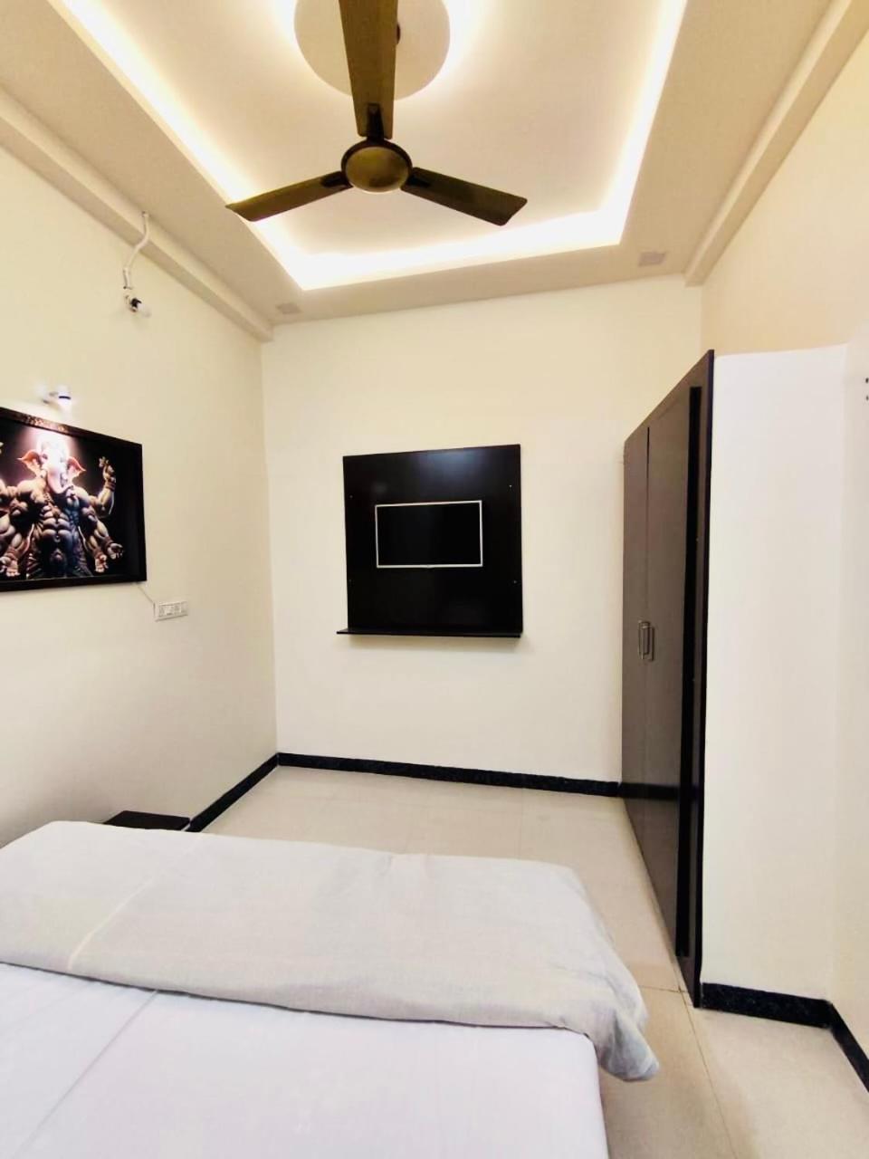 Ap Suite - By Ap Villa'S And Resort'S 乌贾因 外观 照片